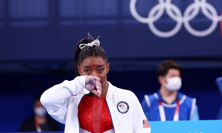 Simone Biles, a ginasta que mudou o mundo e agora dá um passo atrás para cuidar de si