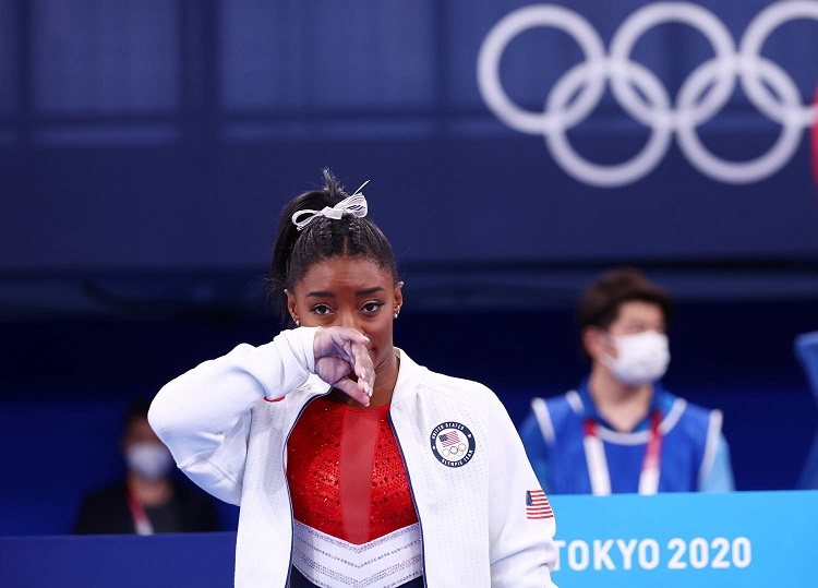 Simone Biles, a ginasta que mudou o mundo e agora dá um passo atrás para cuidar de si