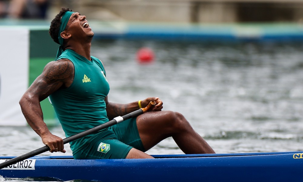 Isaquias Queiroz conquista a medalha de ouro nas Olimpíadas de Tóquio