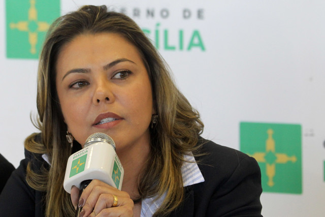 De olho no GDF, Senadora Leila Barros filia-se ao PDT