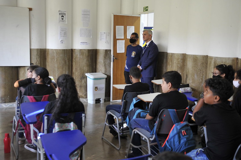 Escolas cívico-militares no DF tem zero violência