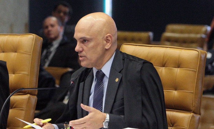 Alexandre de Moraes: “Daniel Silveira continua inelegível mesmo com perdão de Bolsonaro”