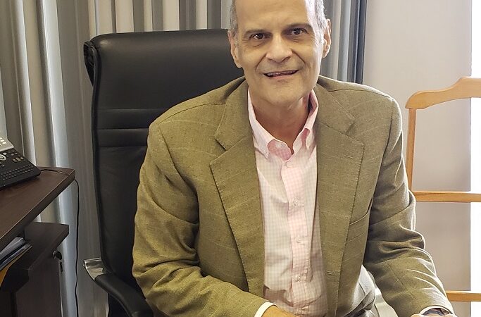 Paco Britto participa de lançamento na CLDF de aplicativo que alia transparência e participação popular