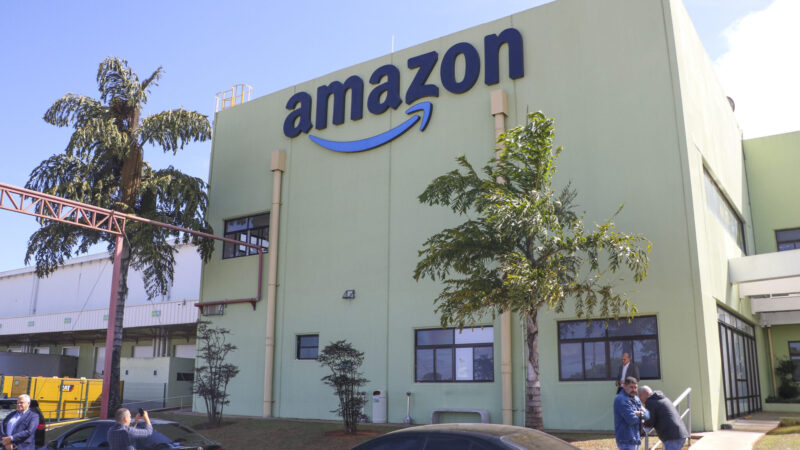 Em visita à Amazon, Ibaneis assegura mais apoio a operadores logísticos