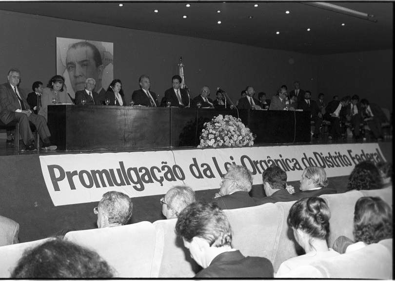 Galeria dos Constituintes: CLDF homenageia distritais que elaboraram a Lei Orgânica do DF