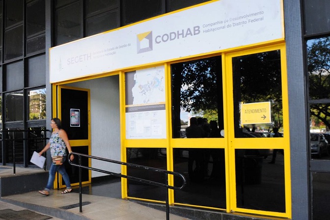 Codhab-DF realiza correção de endereços de imóveis localizados na QR e QS 204 em Samambaia