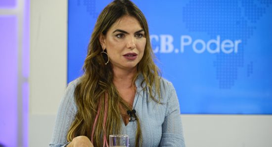 Paula Belmonte: Se Reguffe sair ao Senado, “meu nome estará à disposição dos partidos que formam nossa aliança para disputar o GDF”