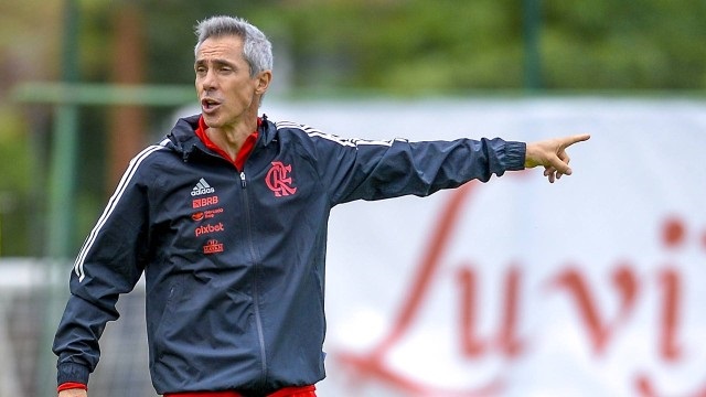 Flamengo decide demitir Paulo Sousa após segunda derrota em seguida no Brasileirão