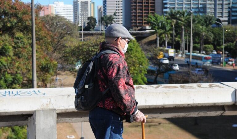 Cuidados com problemas cardiovasculares durante o frio