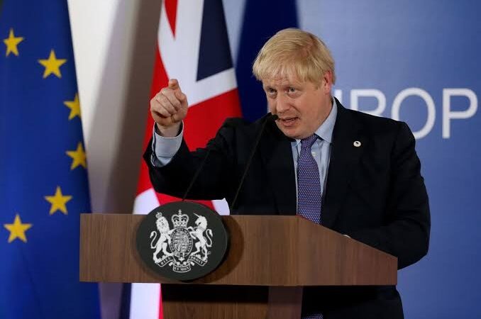 Boris Johnson renuncia como líder e deixa cargo de primeiro-ministro do Reino Unido