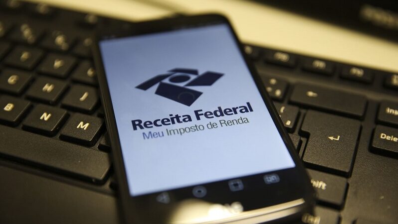 Receita Federal paga hoje restituições do 3º lote do Imposto de Renda