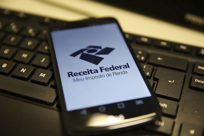 Receita Federal paga hoje restituições do 3º lote do Imposto de Renda