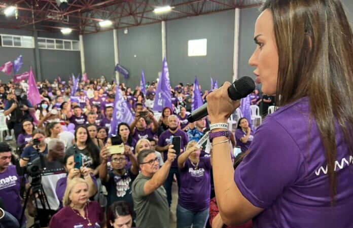 Renata D’Aguiar reúne 1,5 mil apoiadores em tarde de mobilização da pré-campanha￼￼