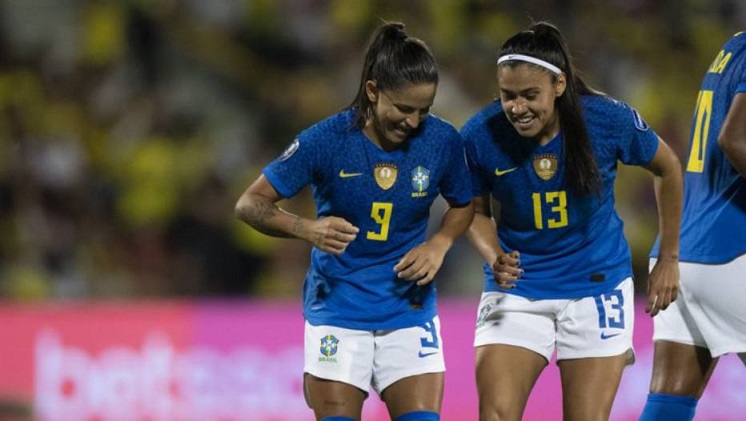 Seleção brasileira feminina vence a Colômbia e conquista a Copa América pela 8ª vez