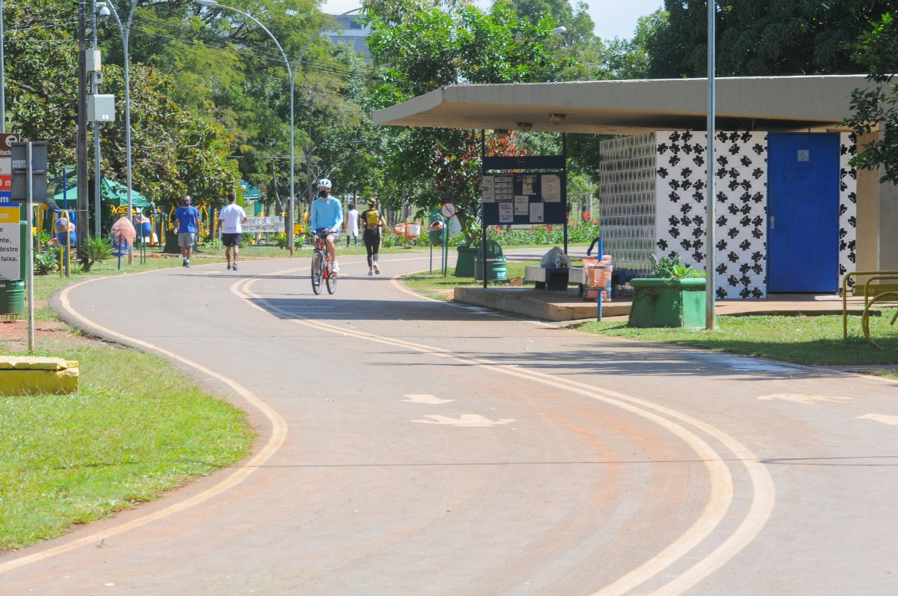 Saiba o que abre e fecha no feriado do Dia do Servidor Público