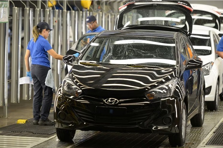 Montadoras GM, Hyundai e Stellantis param fábricas a partir de hoje por queda nas vendas e dão férias coletivas