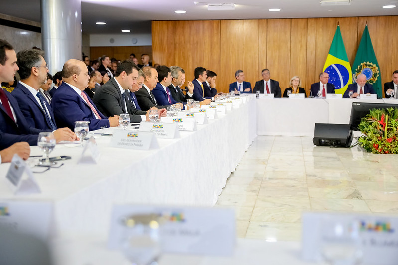 Governo Federal apresenta medidas de proteção as escolas para governadores e prefeitos