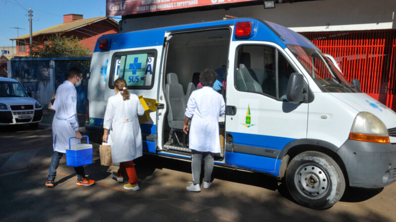 Carro da Vacina já aplicou mais de 13 mil doses contra covid