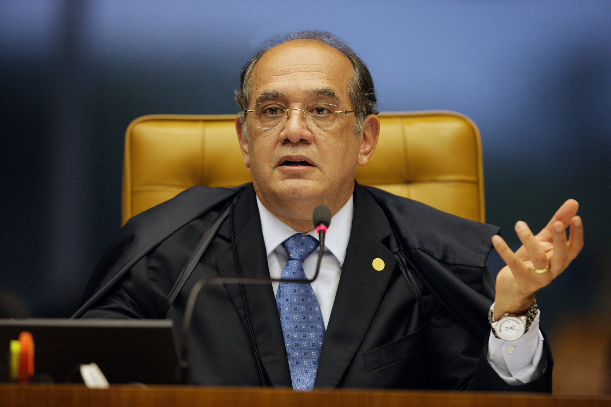 Gilmar Mendes defende instalação de câmeras em uniformes policiais