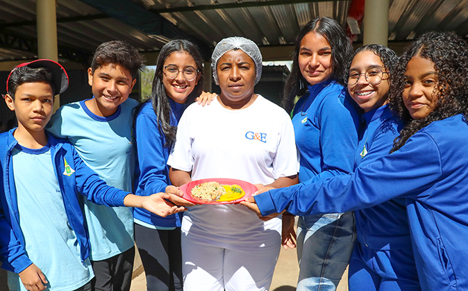 Uma pitada de amor: receitas de merendeiras do DF serão premiadas