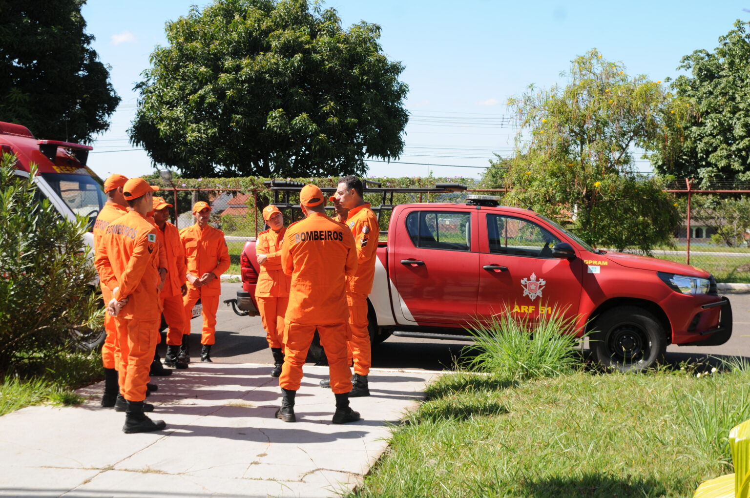 Com onda de calor, bombeiros alertam para incêndios em ar-condicionado