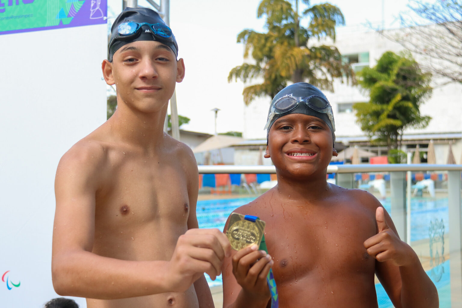 Alunos do DF conquistam 1º lugar na natação e vaga na etapa nacional