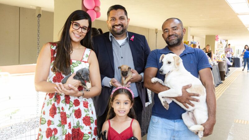 Feira Pet promove a adoção de 26 animais de estimação