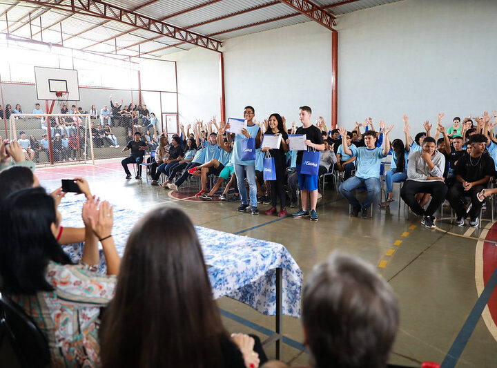 Quatro escolas estão com aulas suspensas hoje (16)