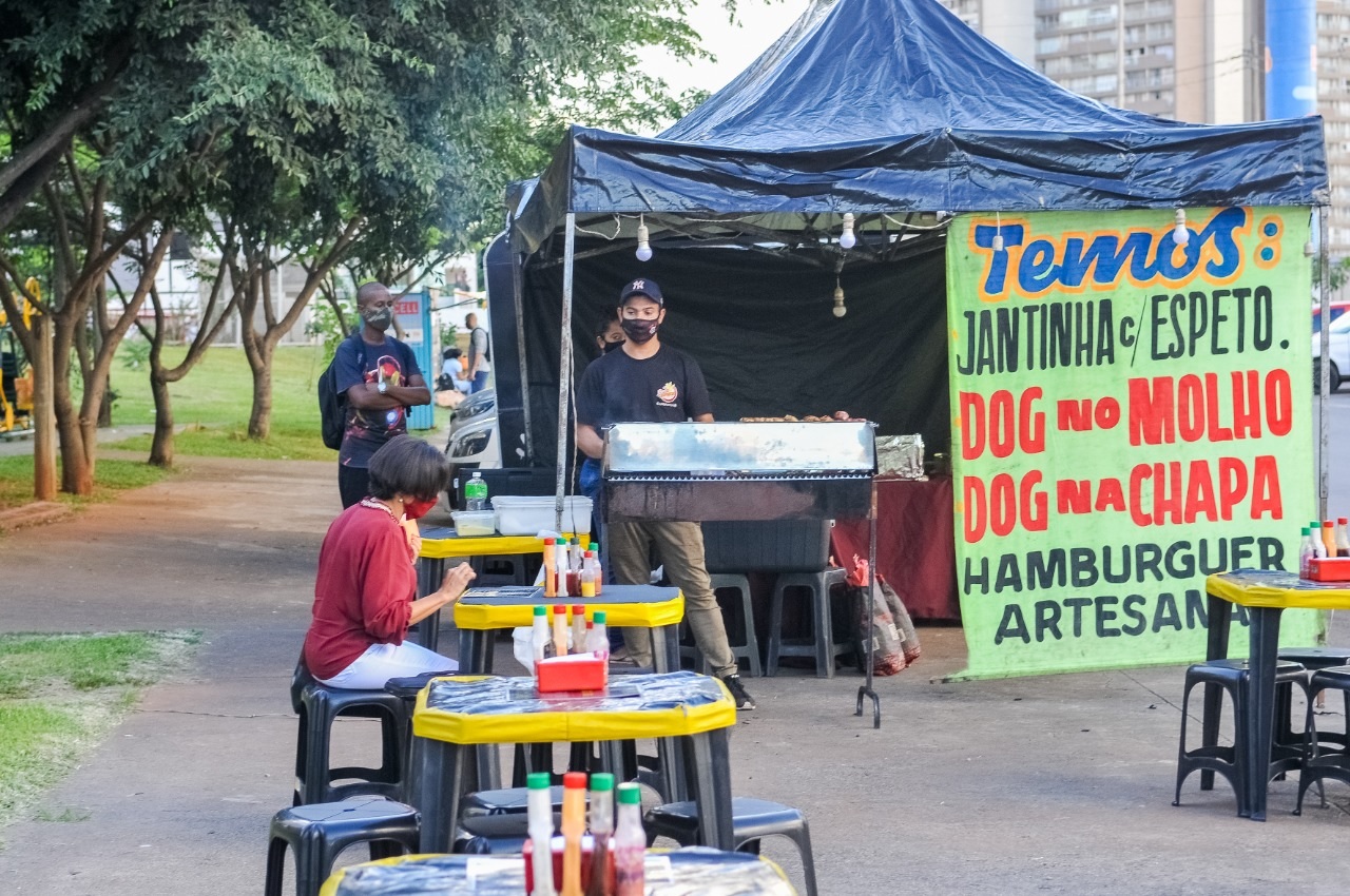 Evento em comemoração ao aniversário de Brasília terá 200 vagas para ambulantes