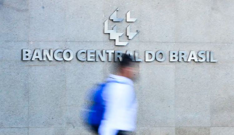 Banco Central divulga edital de concurso para analista