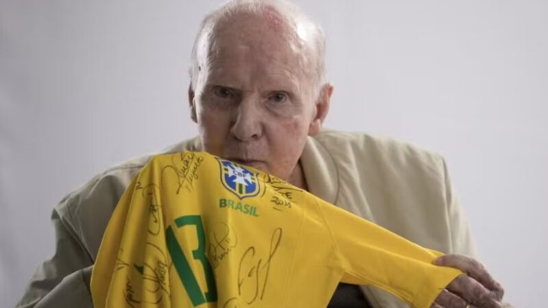 ‘Vocês vão ter que me engolir’: Morre Zagallo, o único tetracampeão mundial de futebol