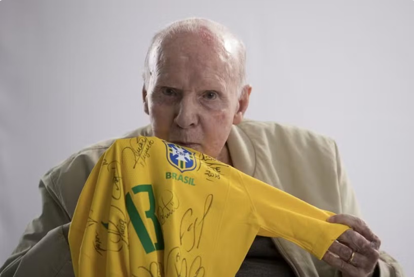 ‘Vocês vão ter que me engolir’: Morre Zagallo, o único tetracampeão mundial de futebol