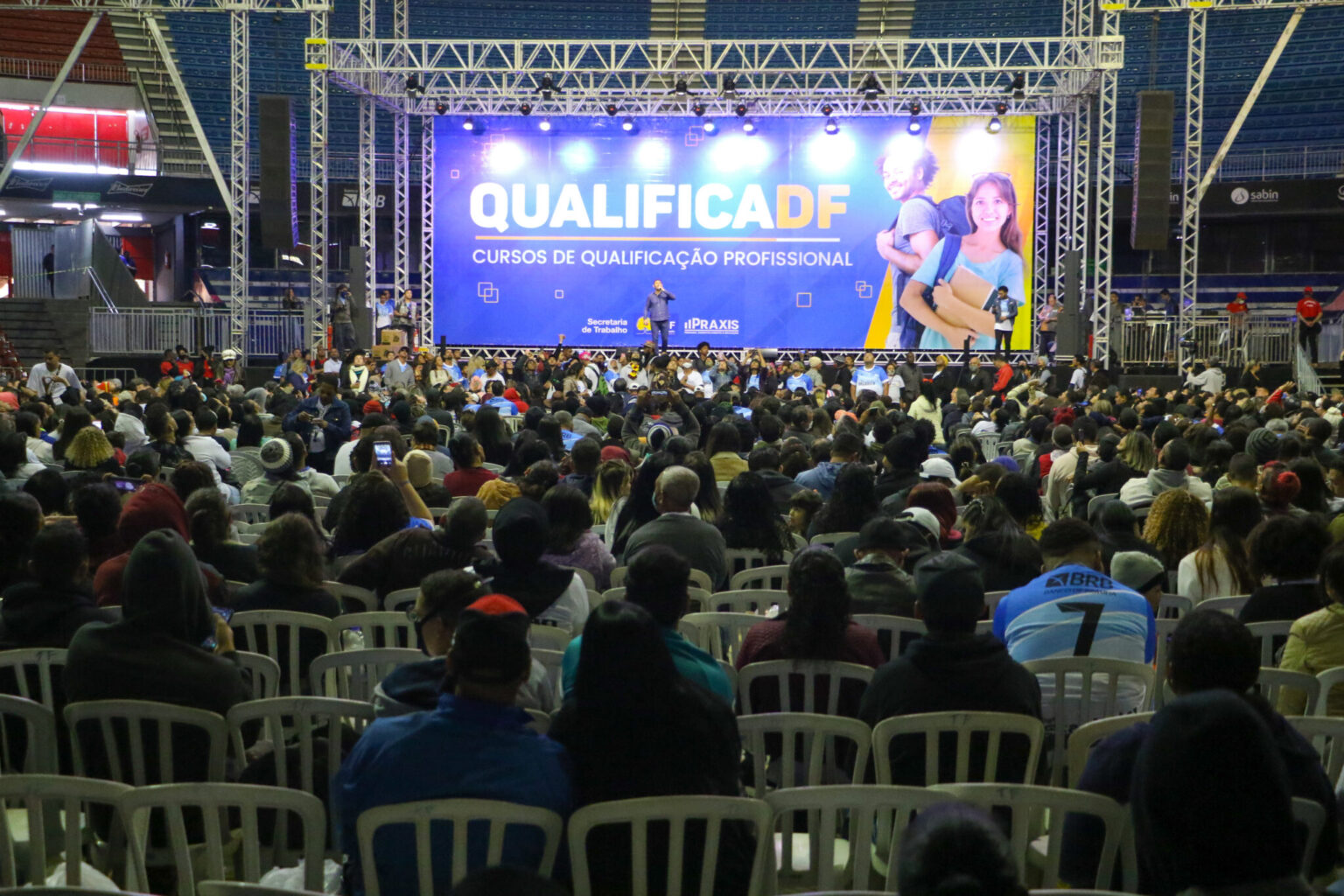 Qualifica DF abre mais de 12 mil vagas em 50 cursos profissionalizantes