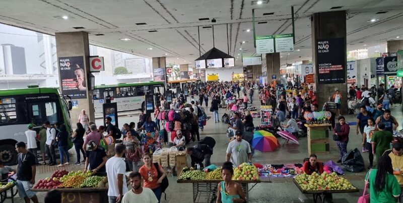 Lei torna obrigatório ar-condicionado em todo o transporte público do DF