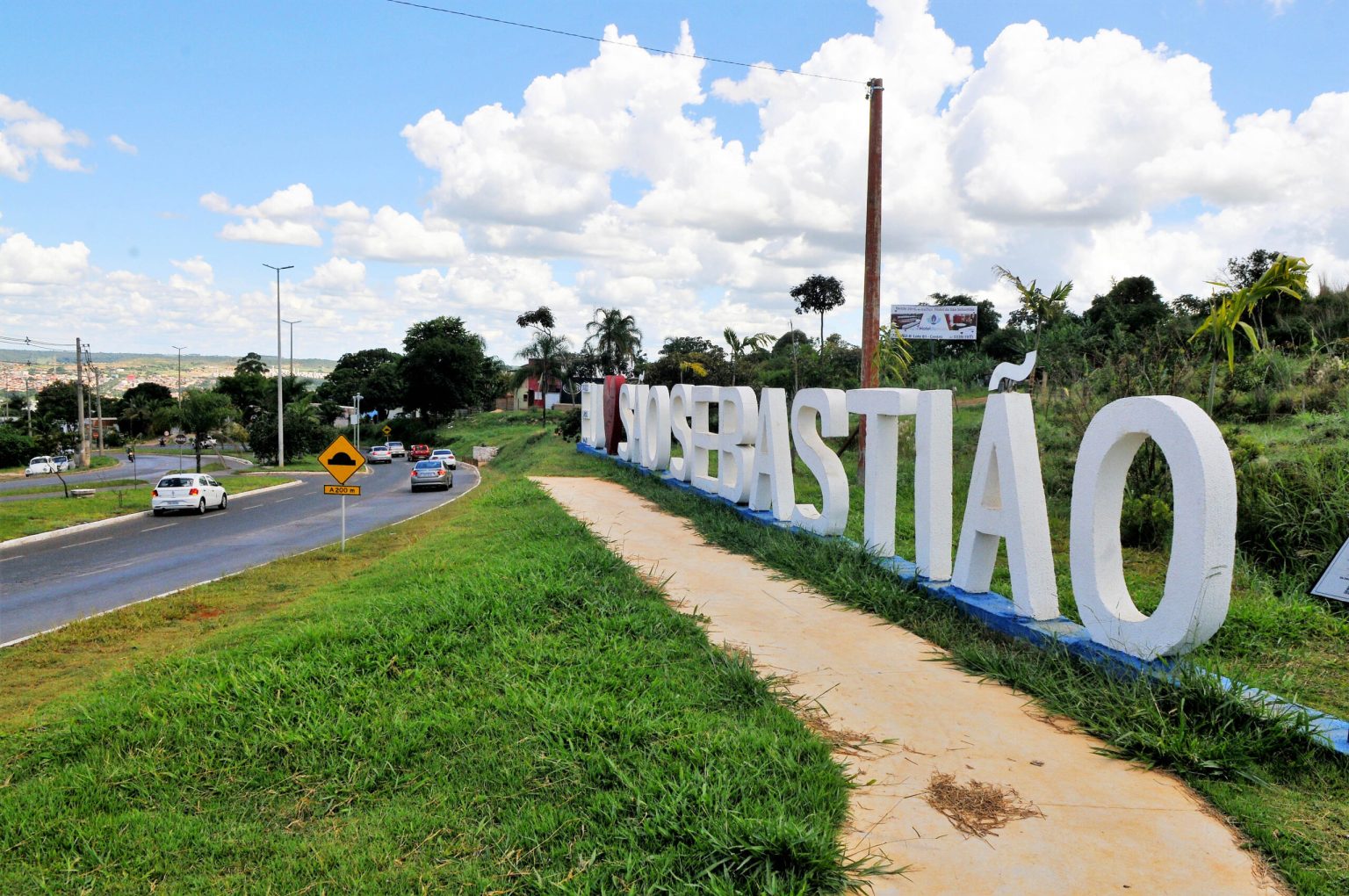 Moradores do Residencial Oeste são convocados a entregar documentação para regularização