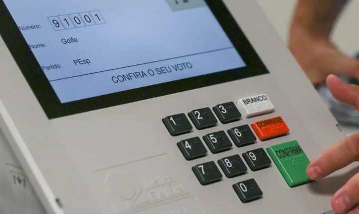 Distrito Federal tem 424 mil eleitores com pendências; TRE terá atendimento especial no recesso