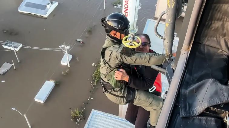 Enchentes afetam saúde mental de moradores da capital gaúcha