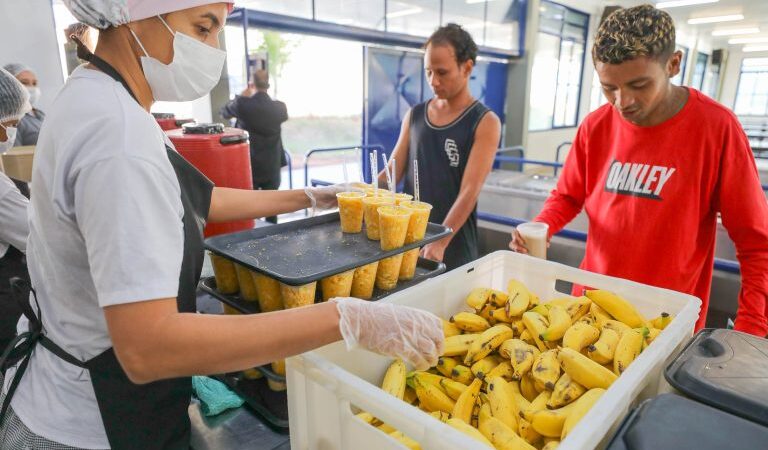 Restaurante Comunitário do Itapoã é o quinto a ofertar três refeições diárias 