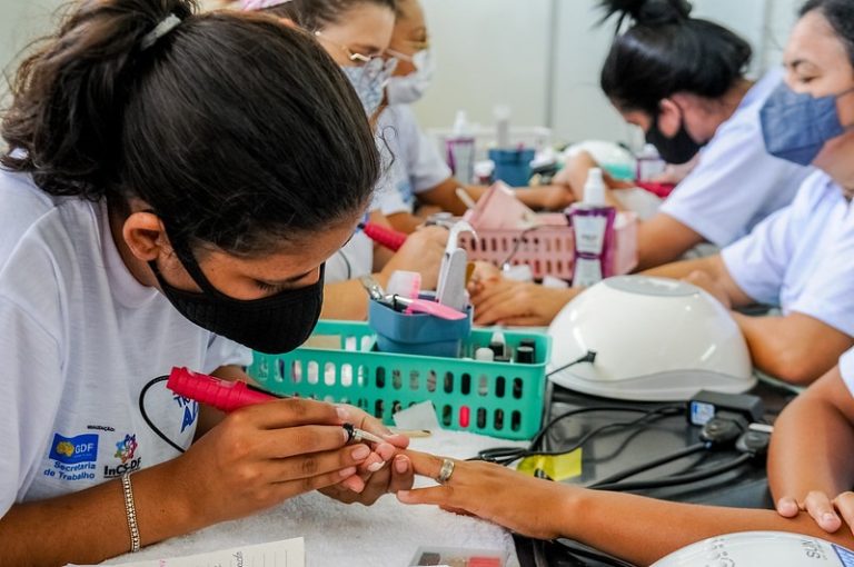 Programa Capacita Sol Nascente tem 60 vagas em cursos de qualificação profissional