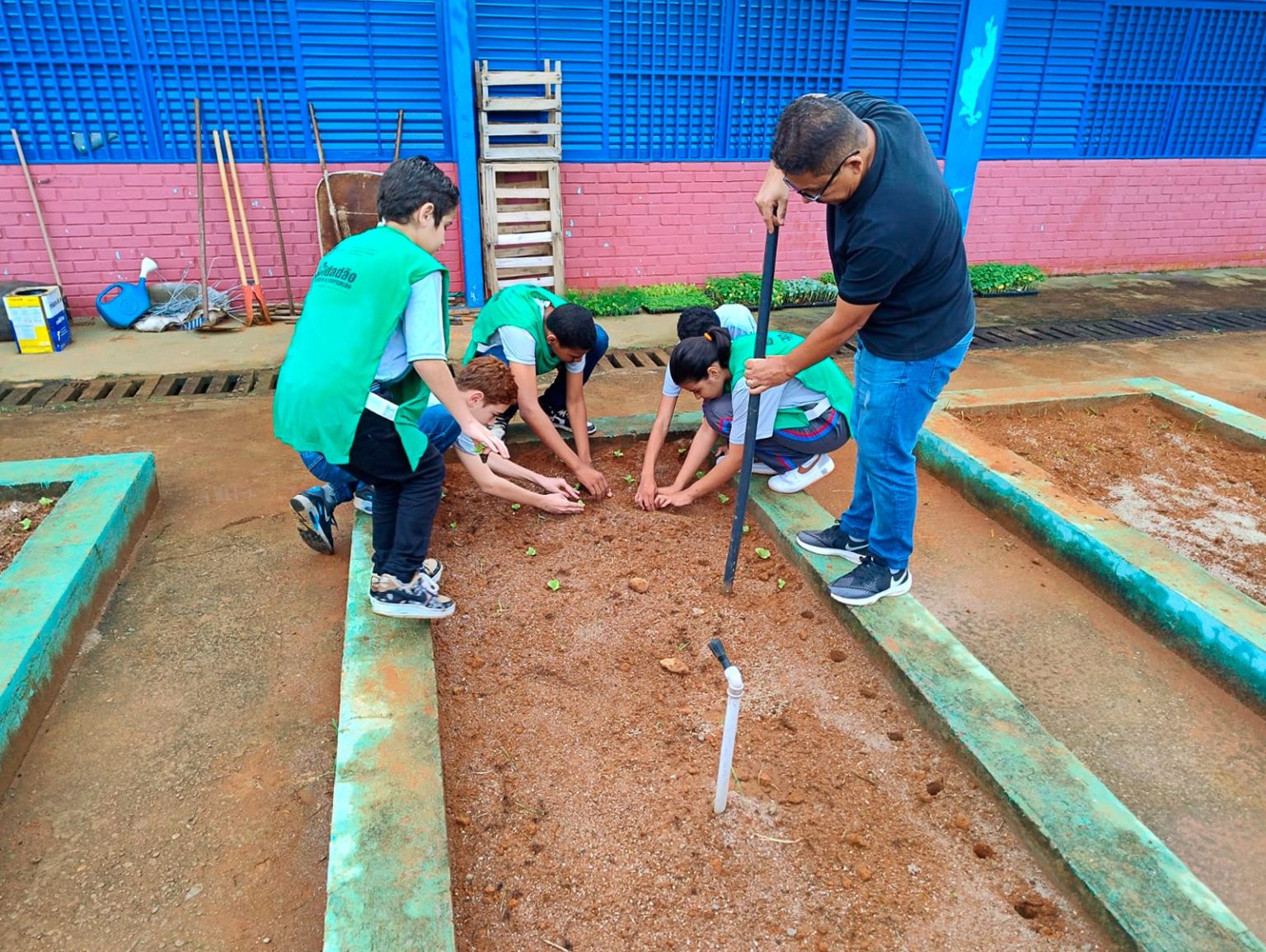 Colégio Cívico-Militar do Recanto das Emas une empreendedorismo e sustentabilidade