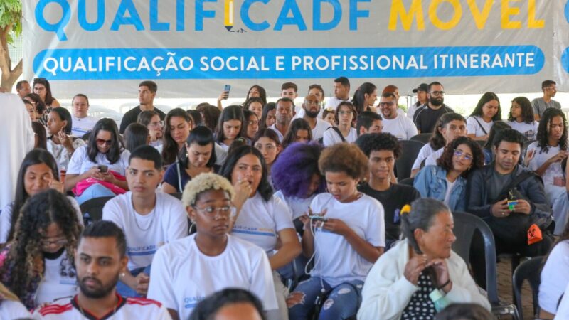 QualificaDF Móvel oferece 1.012 vagas para cursos de qualificação profissional