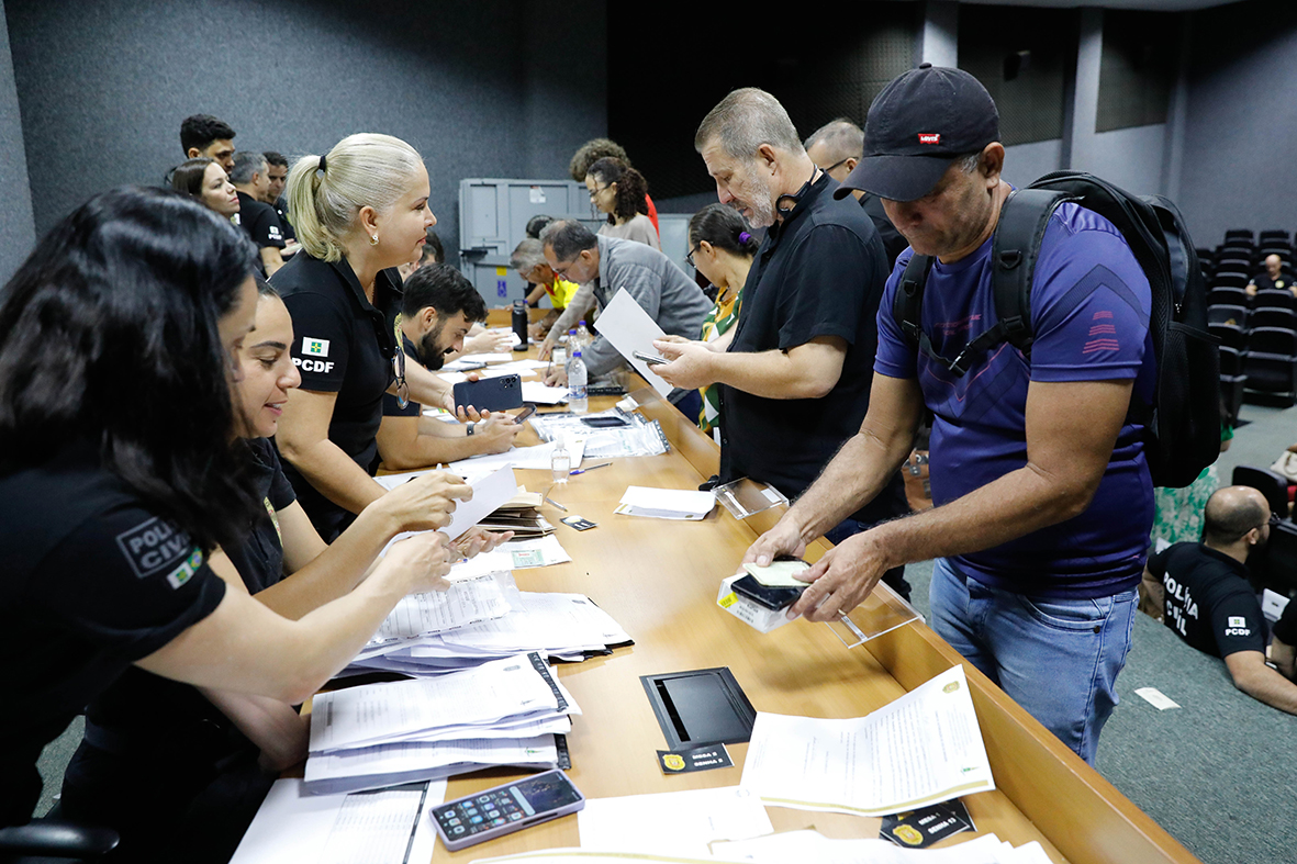 Primeira fase da Operação Rastreamento Final recupera 12 celulares por dia no DF