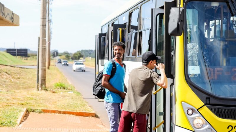 Mais uma linha do transporte público para os passageiros do Itapoã Parque