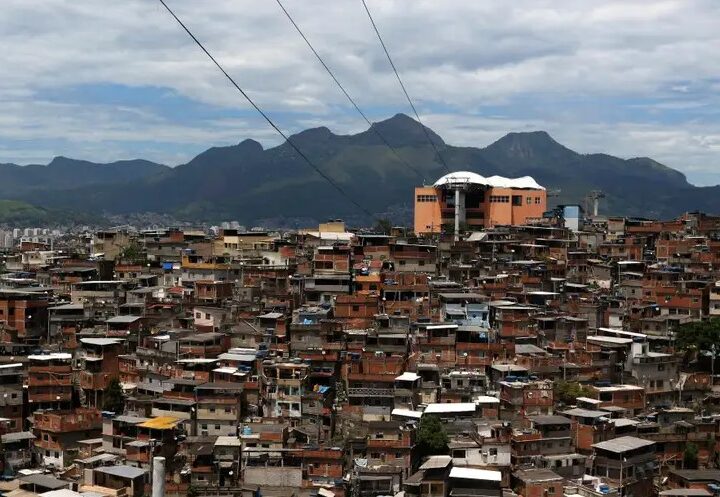 Falta de serviços básicos preocupa periferias, aponta G20 Favelas