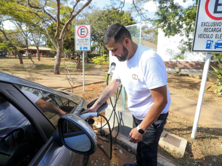 Carros comprados por venda direta voltam a ter isenção do IPVA no DF