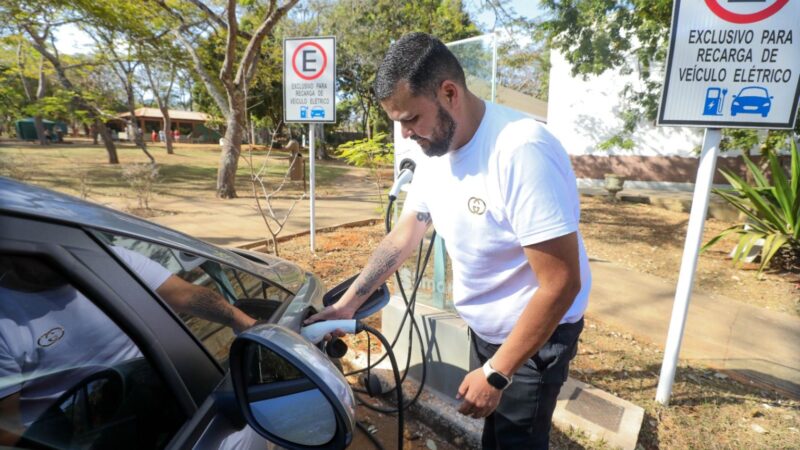 Carros comprados por venda direta voltam a ter isenção do IPVA no DF