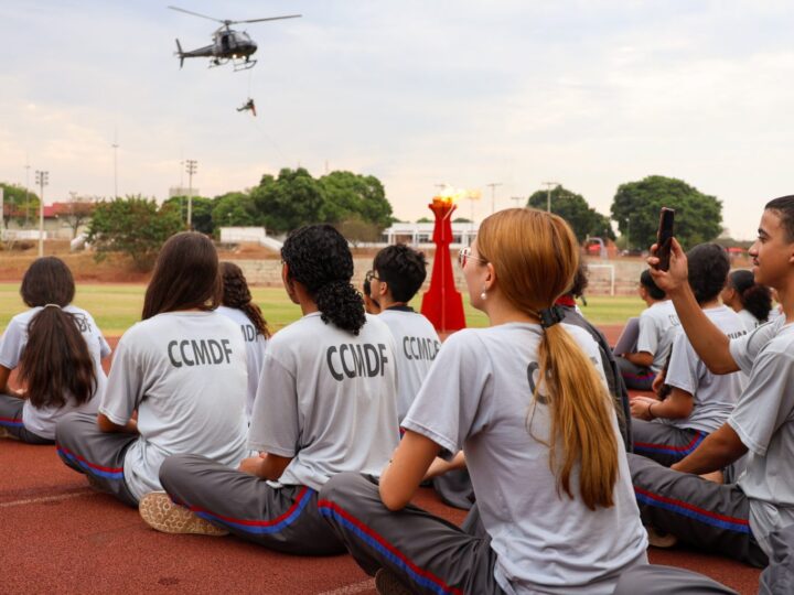 Centro de Ensino Fundamental 17 de Taguatinga passa a ser escola cívico-militar