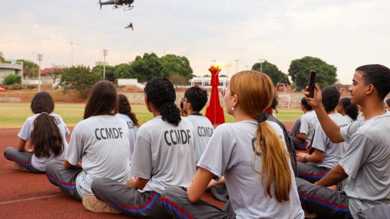 Centro de Ensino Fundamental 17 de Taguatinga passa a ser escola cívico-militar