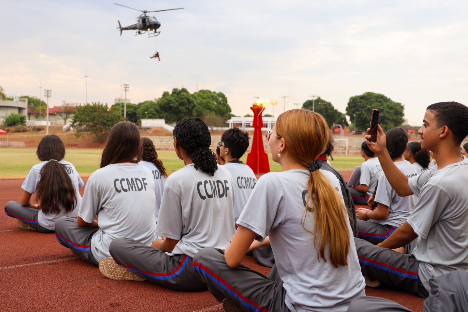 Centro de Ensino Fundamental 17 de Taguatinga passa a ser escola cívico-militar