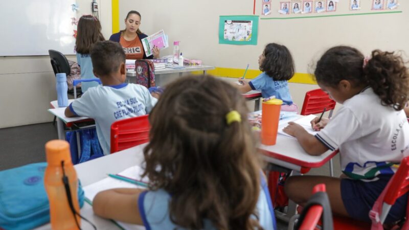 Publicado processo seletivo para bolsas de graduação e pós-graduação